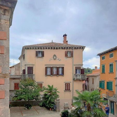 Premium Apartment Ca' San Marco In A Historic Town لابين المظهر الخارجي الصورة